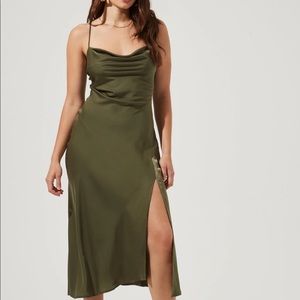 ASTR The Label Gaia Midi Dress Sage